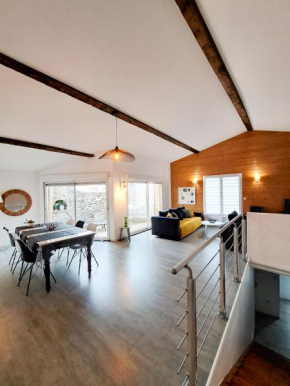Les Orangers - LOGEMENT INDÉPENDANT - 2 personnes - Patio - PROCHE DES THERMES DE SAUJON, DU GOLF ET DU CENTRE DE ROYAN